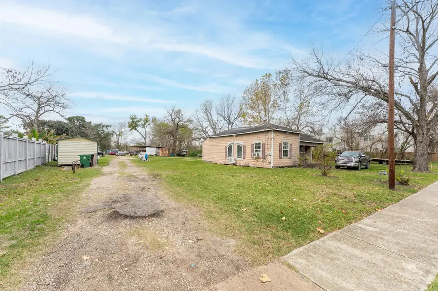 6415 Knox Street, Houston, TX 77091 - #2