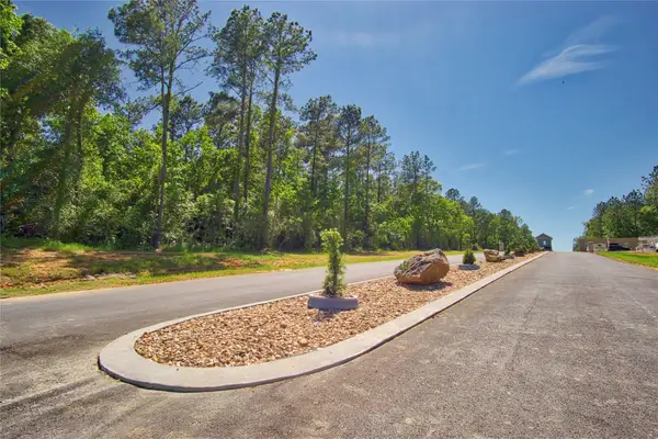4121 Road 66124, Dayton, TX 77535