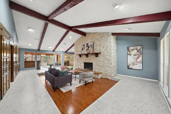 7802 Santa Elena Street, Houston, TX 77061