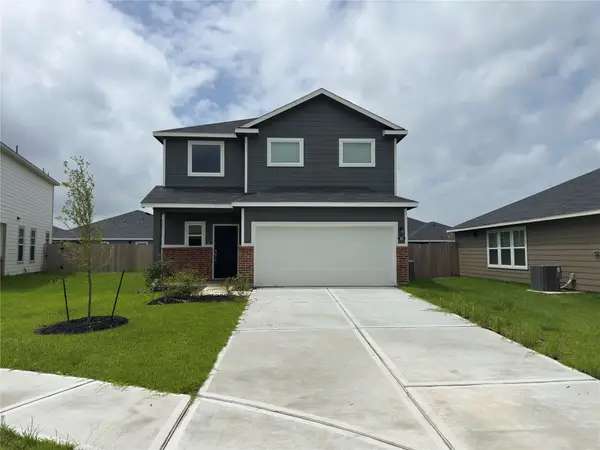 406 Cedar Chase Court, Dayton, TX 77535