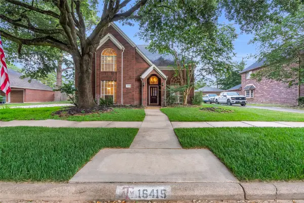 16415 Lakestone Drive, Tomball, TX 77377