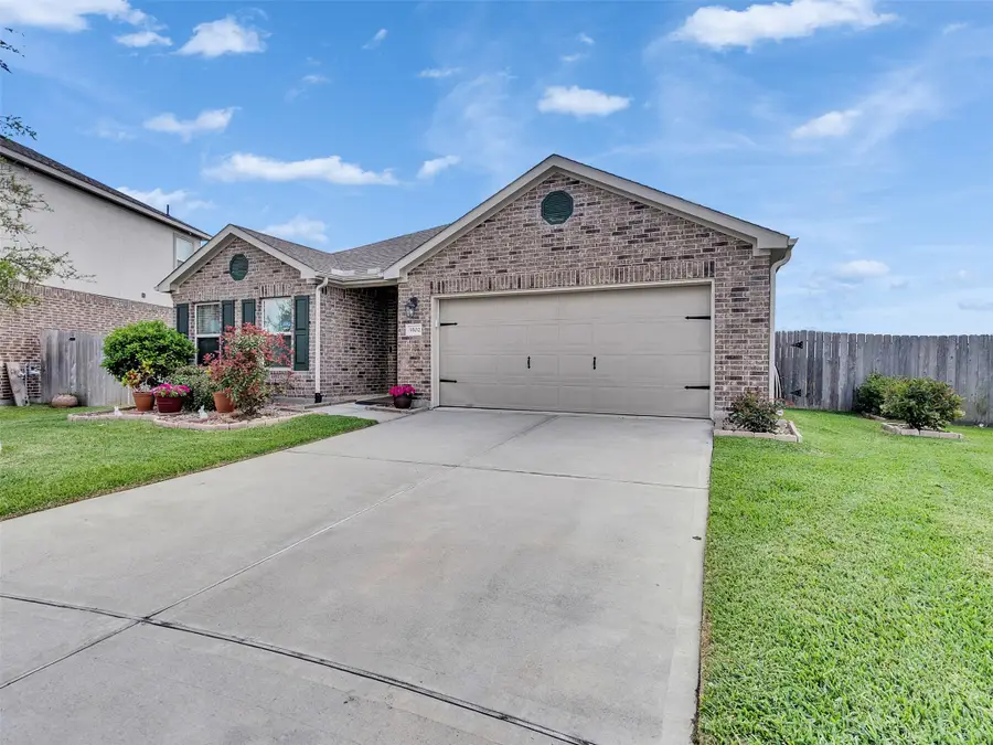 3502 Conquest Circle, Texas City, TX 77591 - #3