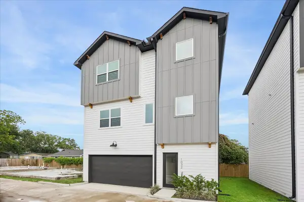 1032 Marcolin Street, Houston, TX 77088