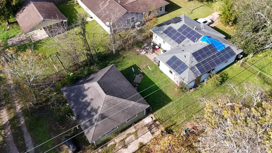 1801 N Ave T, Freeport, TX 77541 - Image #3