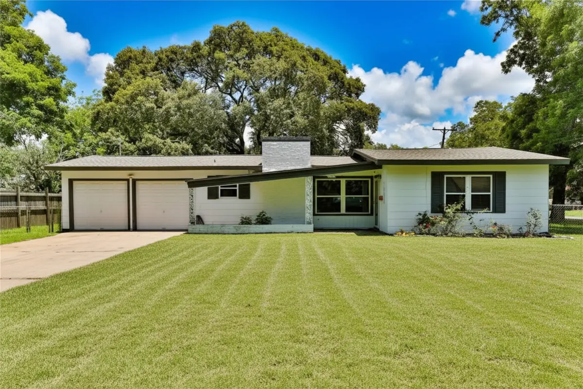 1202 Mac Drive, Sweeny, TX 77480 - #1