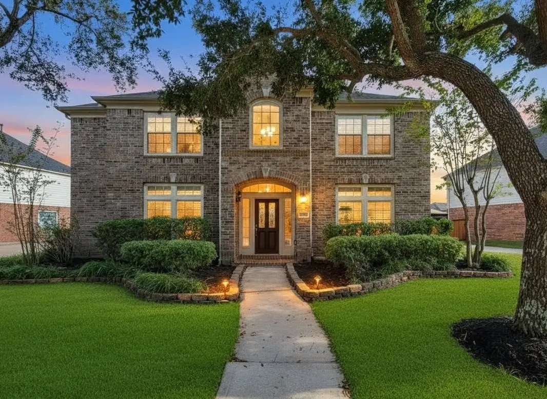 2309 Echo Harbor Drive, Pearland, TX 77584 - Image #1