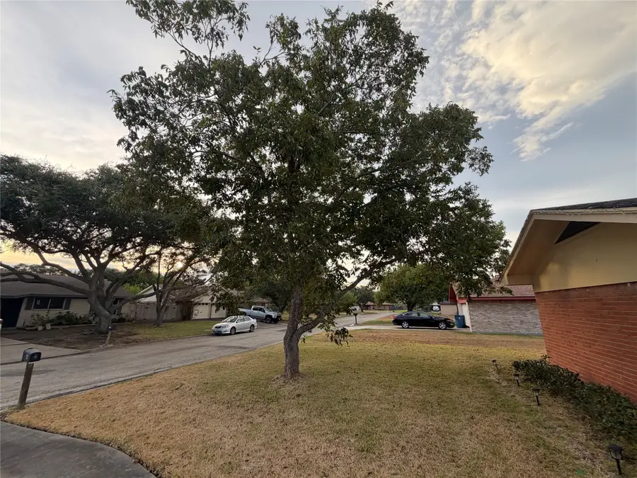 114 Linnville Drive, Port Lavaca, TX 77979 - #3