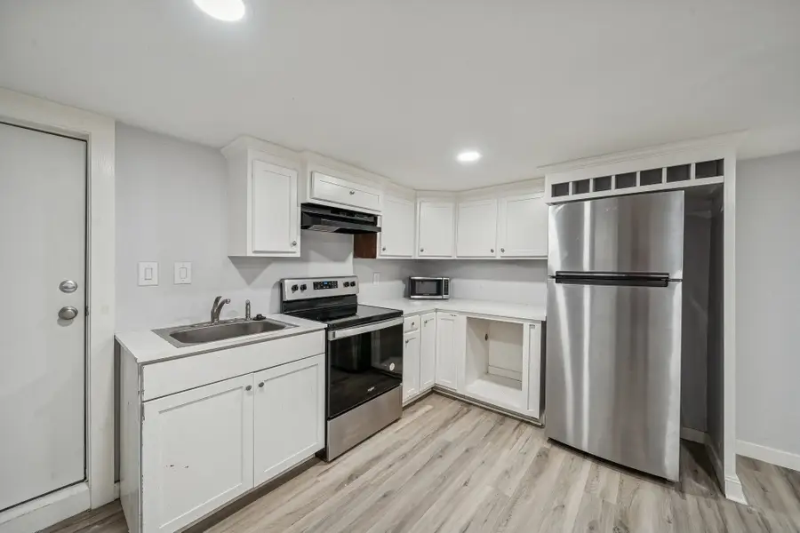 1322 Avenue L, Galveston, TX 77550 - #3