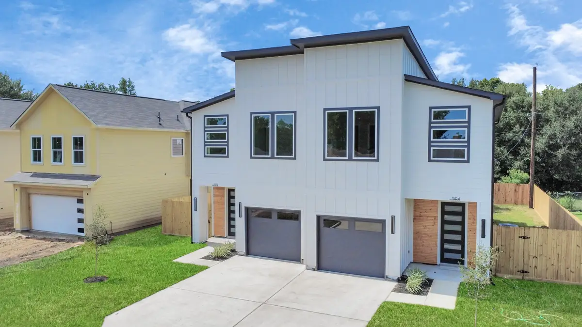 5218 Higgins Street #A/B, Houston, TX 77033 - #1
