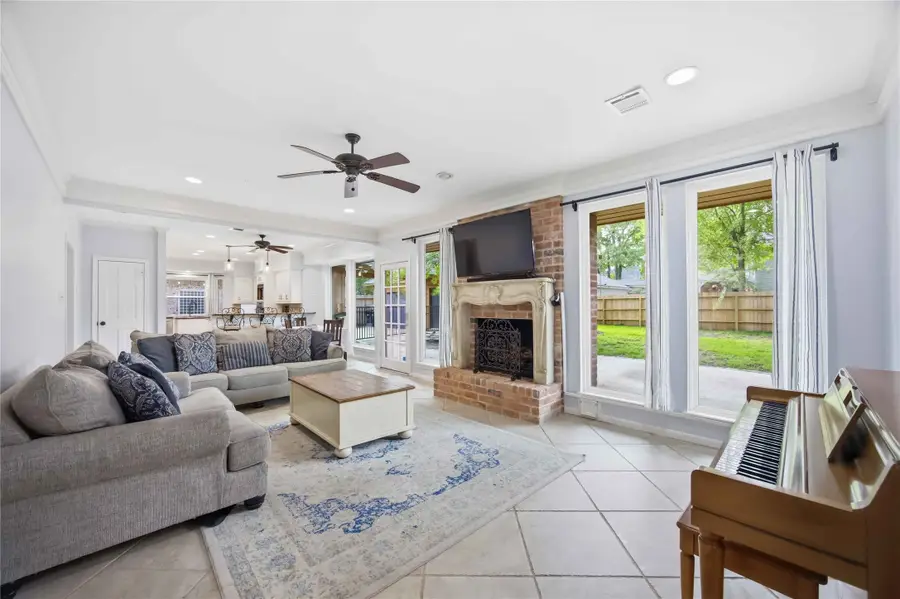 2907 Forest Garden Drive, Kingwood, TX 77345 - #3