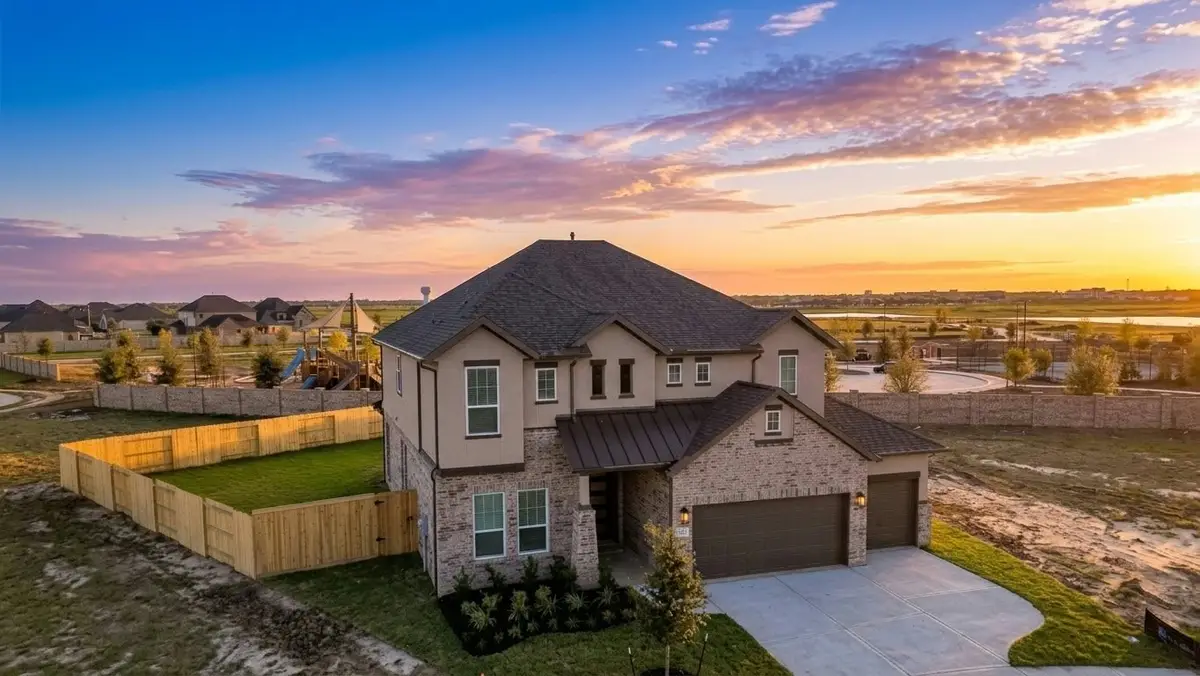 12325 Radnor Drive, Texas City, TX 77591 - #1