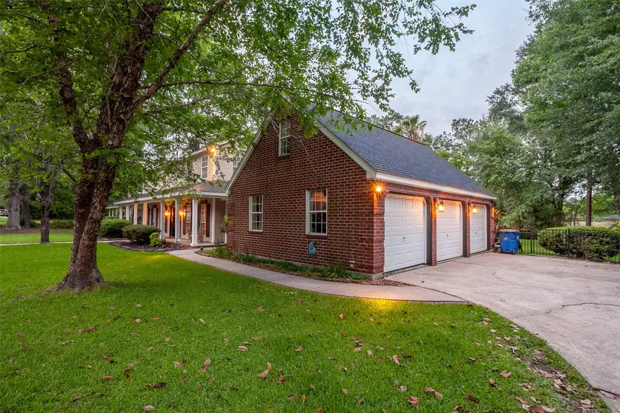 415 Neches Court, Lumberton, TX 77657 - Image #2