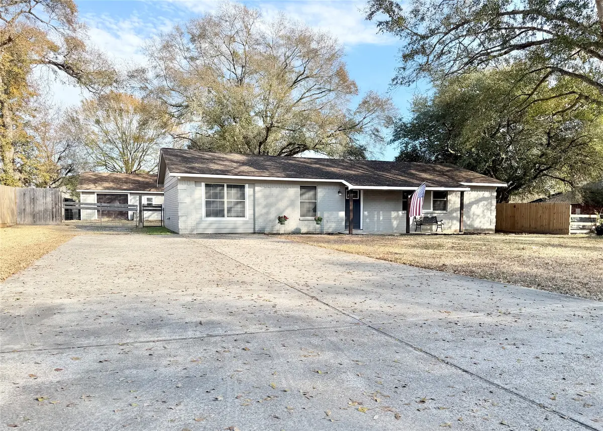 32016 S Wiggins Street, Magnolia, TX 77355 - Image #1