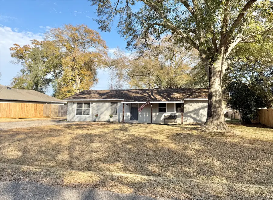 32016 S Wiggins Street, Magnolia, TX 77355 - Image #2