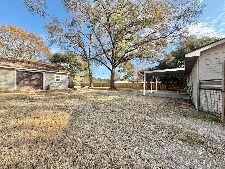 32016 S Wiggins Street, Magnolia, TX 77355 - Image #3