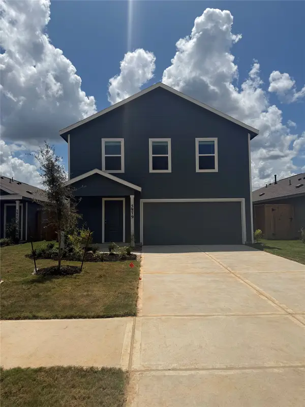 5979 Mercer Street, Conroe, TX 77303