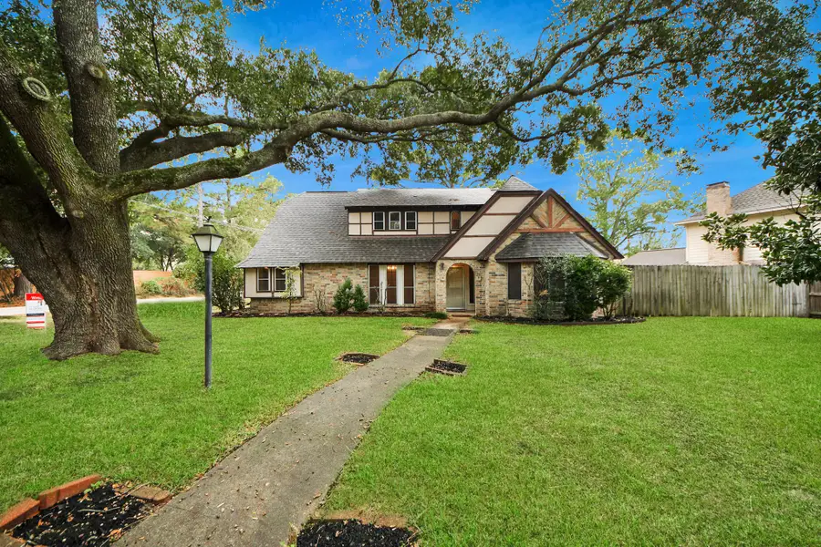 13903 Charlynn Oaks Drive, Houston, TX 77070 - Image #2