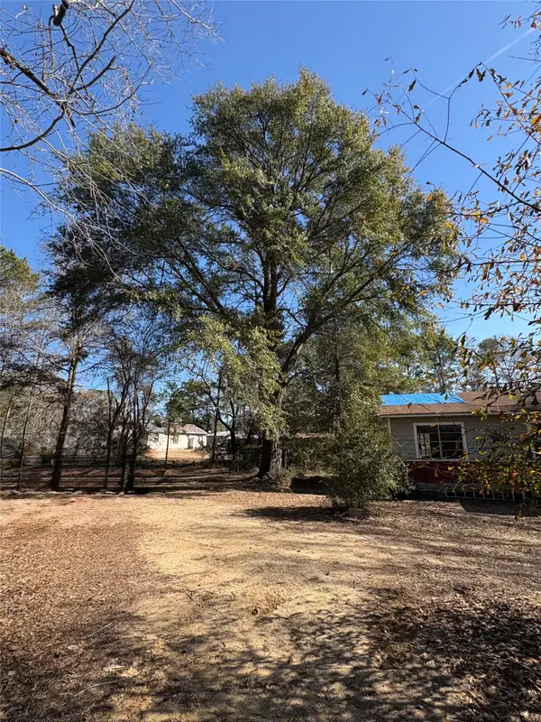 188 Hant Hill Road, Livingston, TX 77351