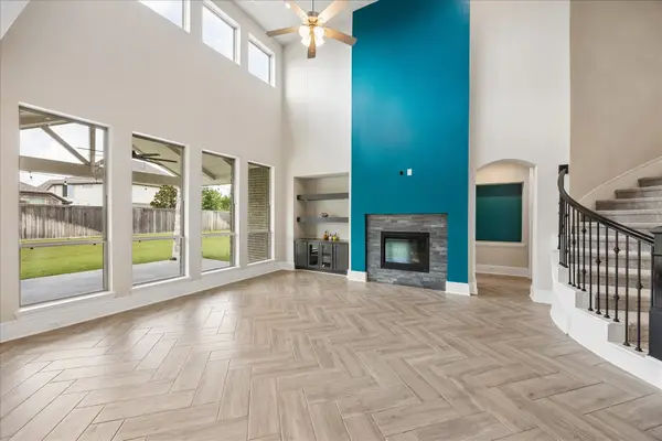 19110 Goodnight Peak Trail, Cypress, TX 77433