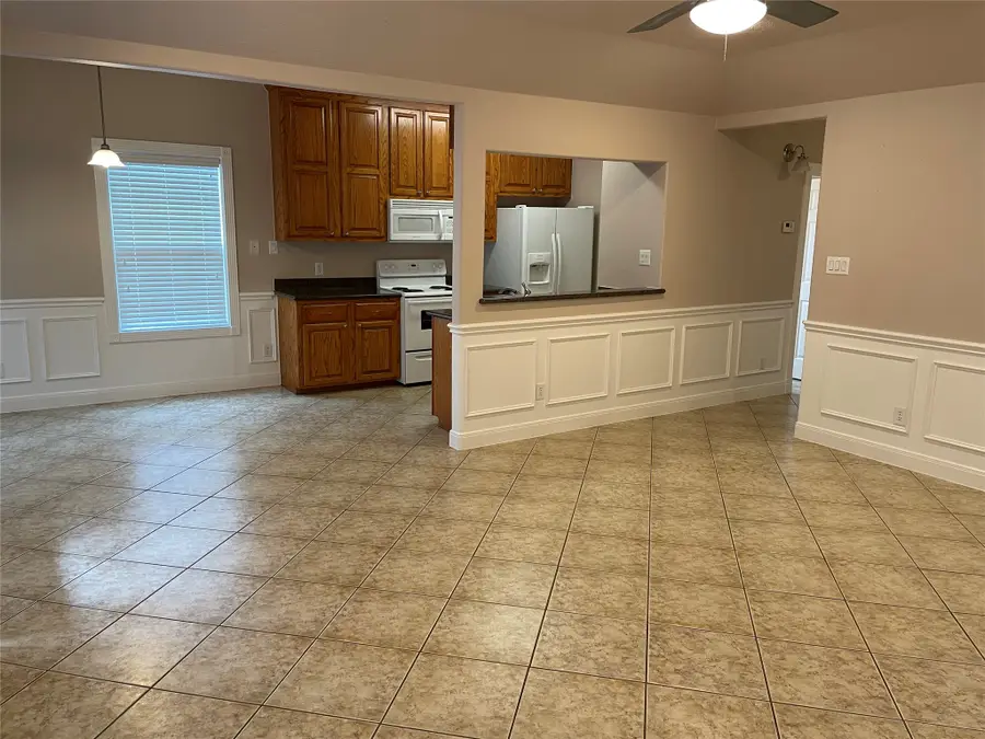 1018 S Booth Lane, Alvin, TX 77511 - #3