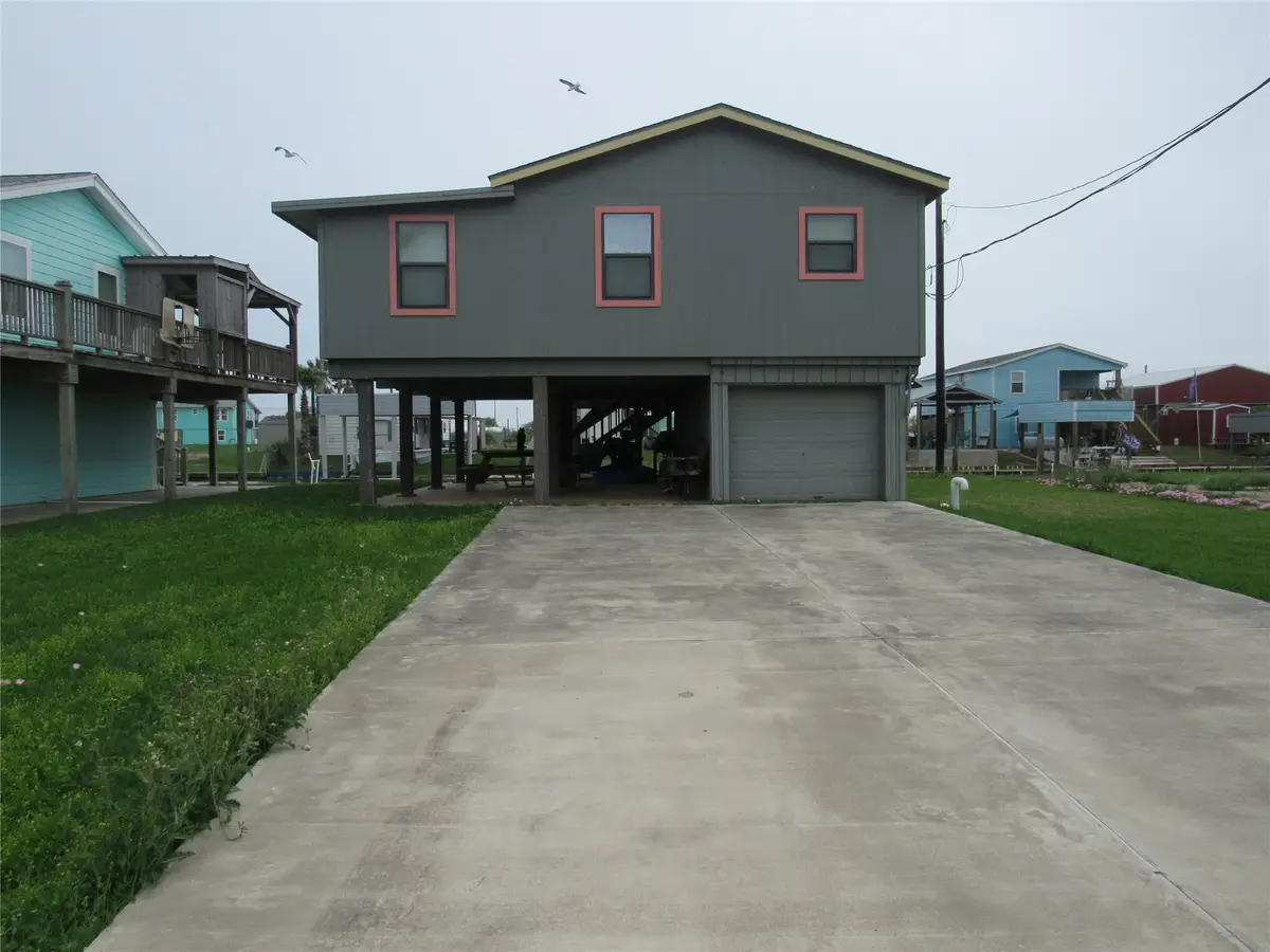 1617 County Road 201, Sargent, TX 77414 - Image #1