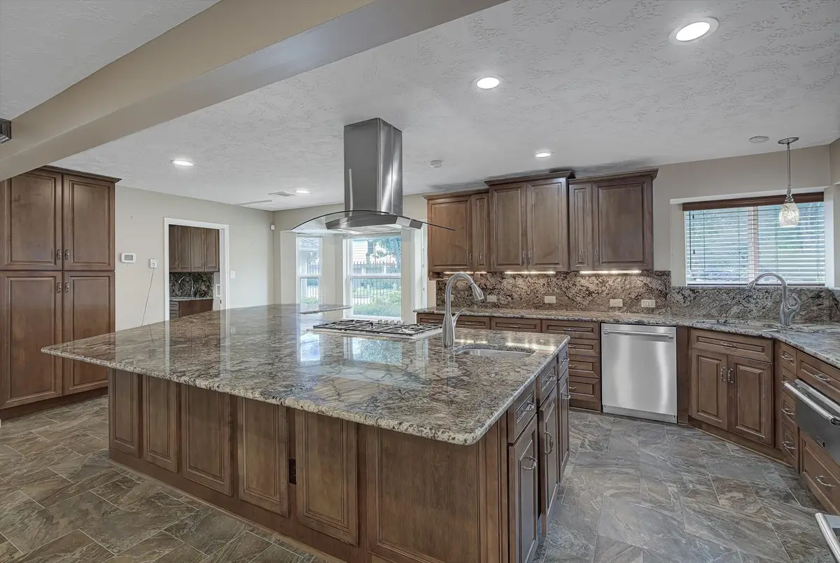 3002 Shadowdale Drive, Houston, TX 77043 - #1