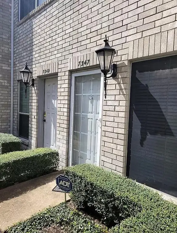 7347 Regency Square Court #7347, Houston, TX 77036 - Image #1