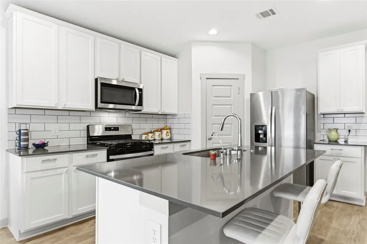 610 Lost Creek Drive, Baytown, TX 77523 - #1