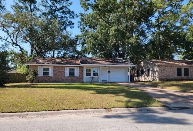 10535 Hollyglen Drive, Houston, TX 77016 - Image #2