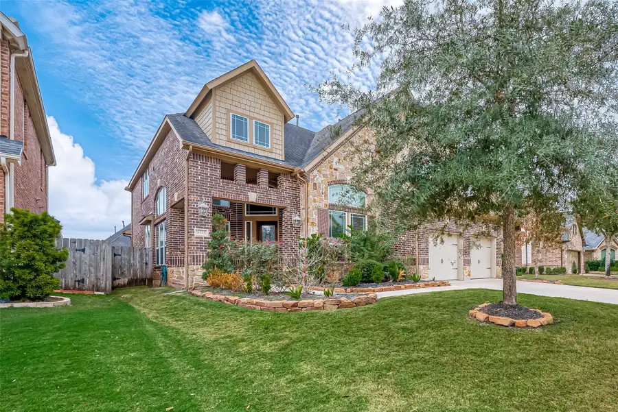 4522 Marilee Chris Court, Sugar Land, TX 77479 - Image #2