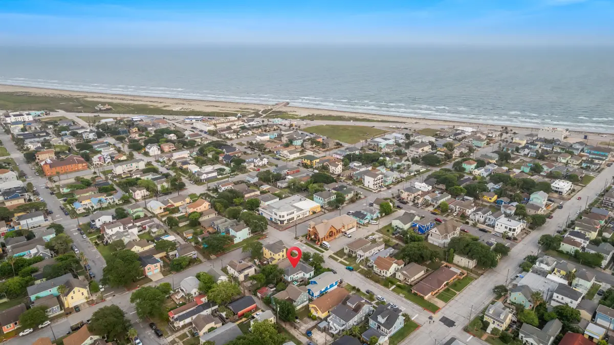 1312 Avenue L, Galveston, TX 77550 - #1