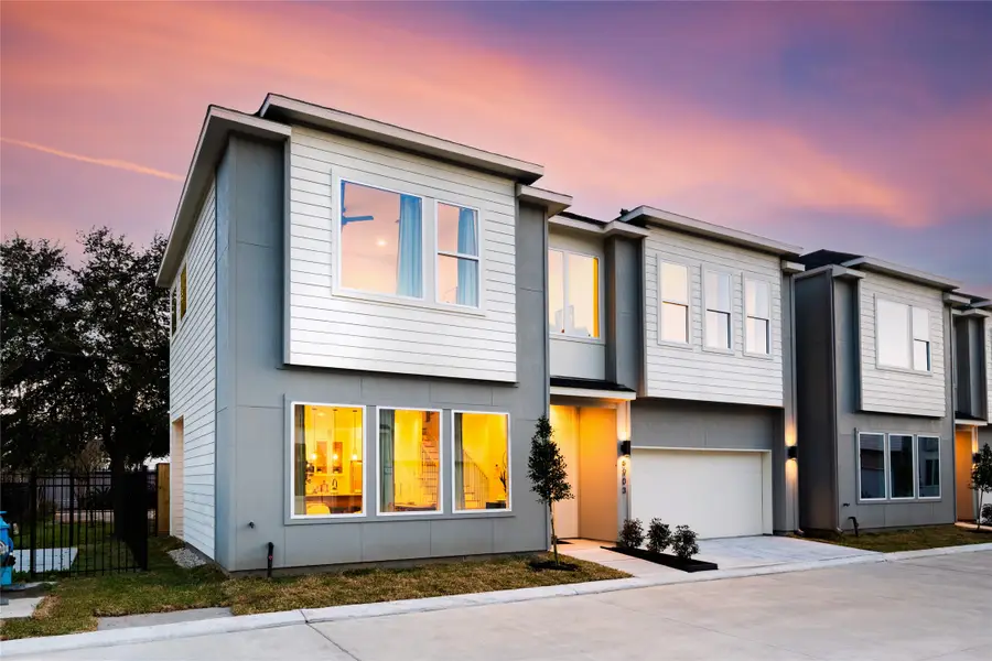 8903 Knoll Branch Drive, Houston, TX 77080 - #2