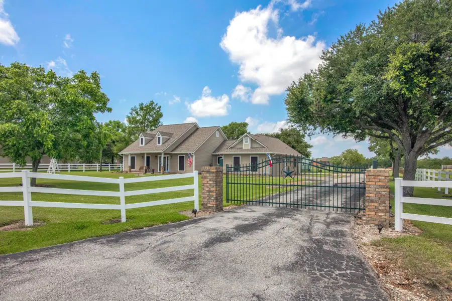 1110 Robinson Road, La Porte, TX 77571 - Image #3