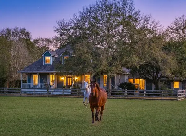 36003 Post Oak Circle, Magnolia, TX 77355