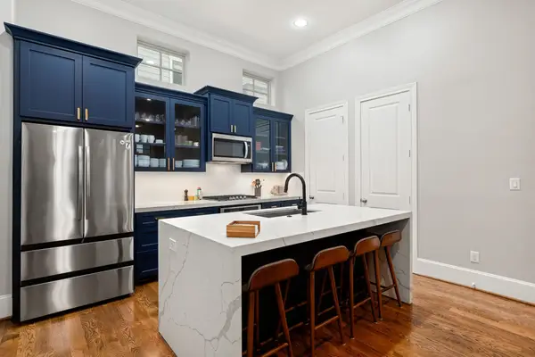 3277 Maxroy Street, Houston, TX 77008