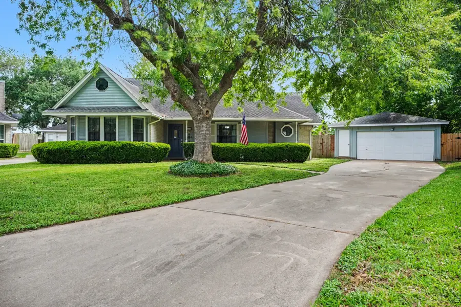 533 White Wing Court, Dickinson, TX 77539 - #2