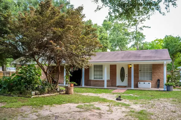 8815 Kerr Drive, Tomball, TX 77375