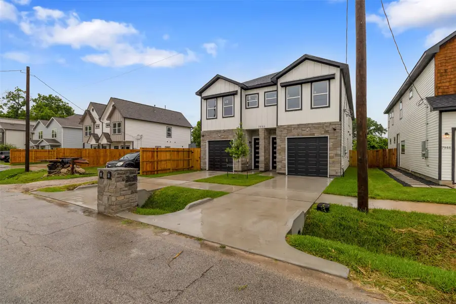 7950 Henson Street #A-B, Houston, TX 77028 - #3