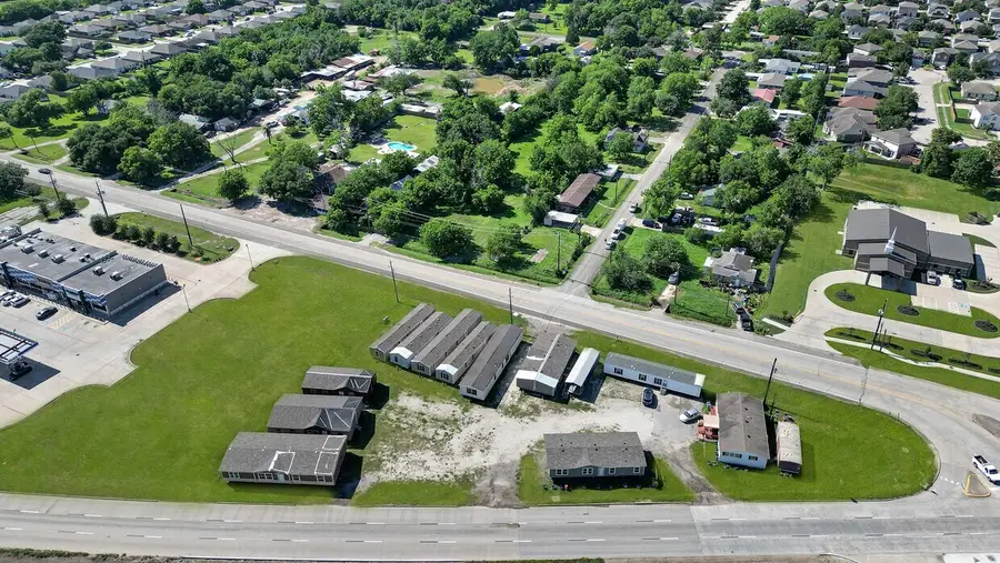 3733 N Alexander, Baytown, TX 77520 - Image #2