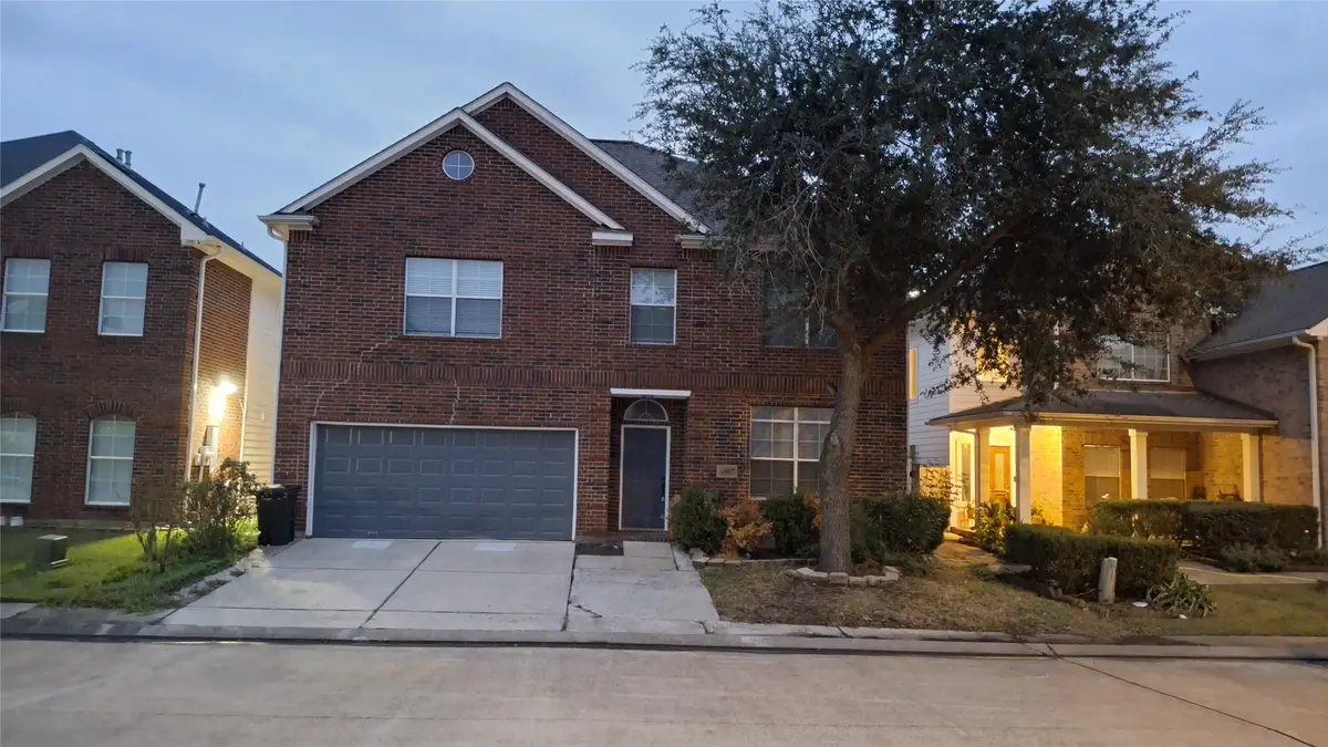 6887 Turtlewood Drive, Houston, TX 77072 - Image #1