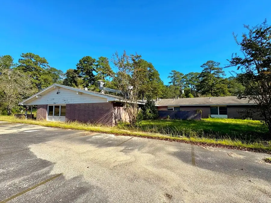 350 Springhill Street, Jasper, TX 75951 - #3