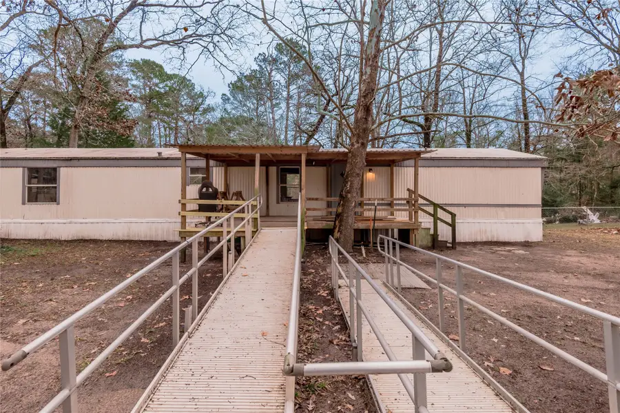 163 Magnolia Court, Trinity, TX 75862 - Image #3