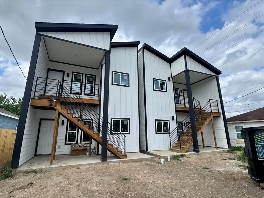 331 Delaware St, Houston, TX 77029 - #2