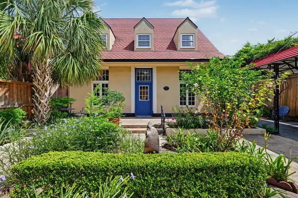 1990 W Clay Street, Houston, TX 77019