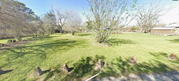 202 Dawson Street, Sealy, TX 77474