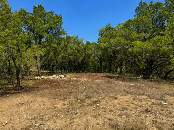 162 Wyatt Earp Drive, Bandera, TX 78003