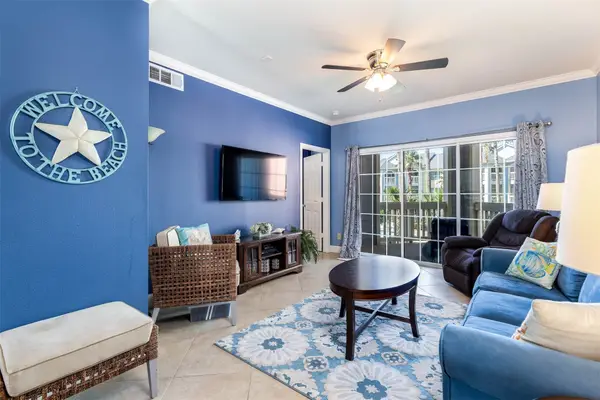 7000 Seawall Boulevard #324, Galveston, TX 77551