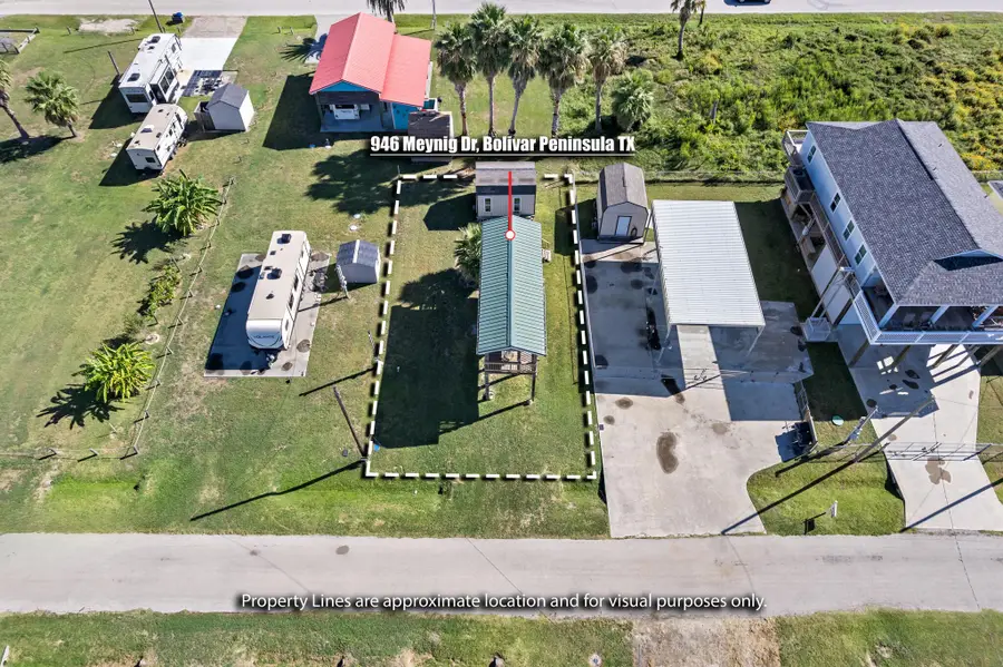 946 Meynig Drive, Crystal Beach, TX 77650 - #2