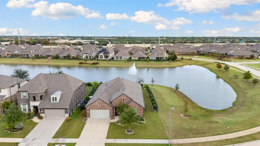 24718 Tanoureen Drive, Richmond, TX 77406 - Image #2