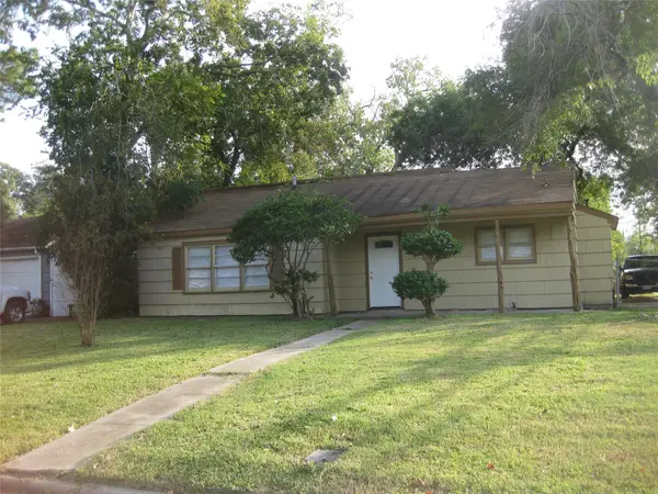 4902 Winfree Drive, Houston, TX 77021